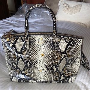 Henri Bendel  Satchel